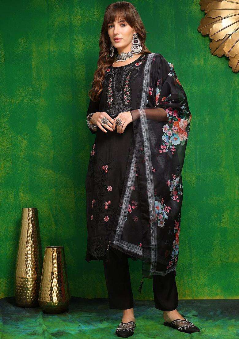 Black Embroidered Cotton Kurta Set - Indya