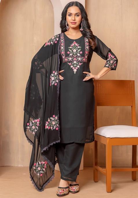 Black Embroidered Georgette Kurta Set