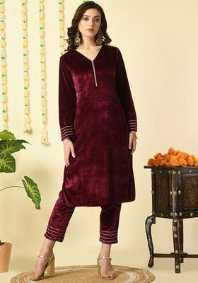 Magenta Solid Velvet Kurta Set