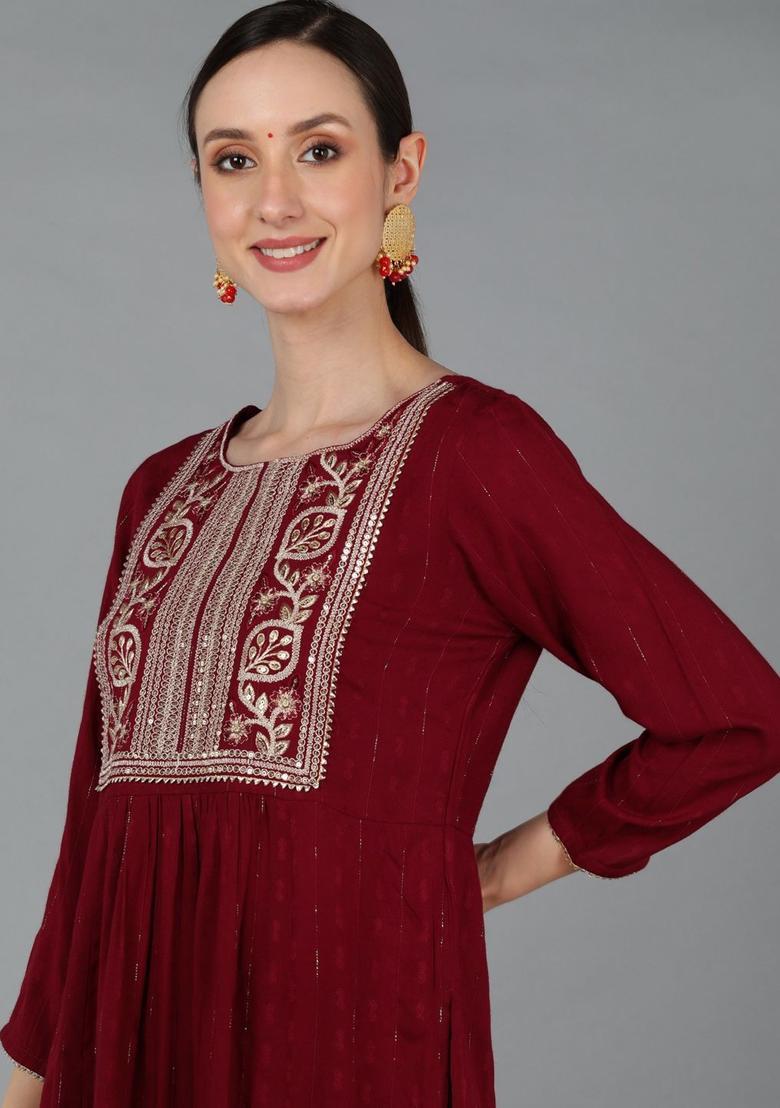 Maroon Yoke Design Silk Kurta Set - Indya