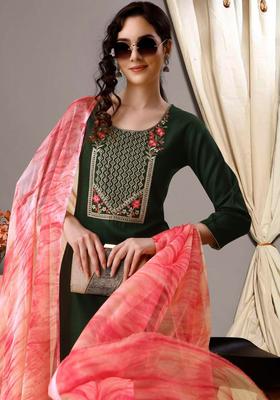 Green Yoke Design Cotton Kurta Set