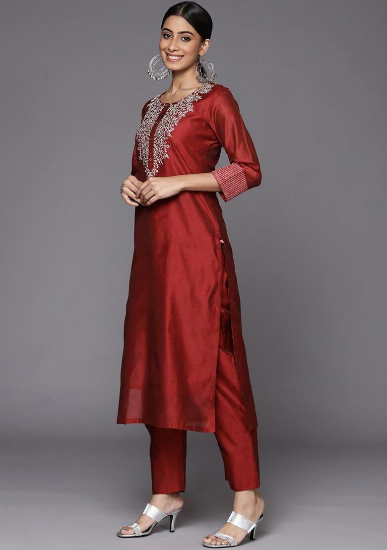 Maroon Yoke Design Silk Kurta Set - Indya
