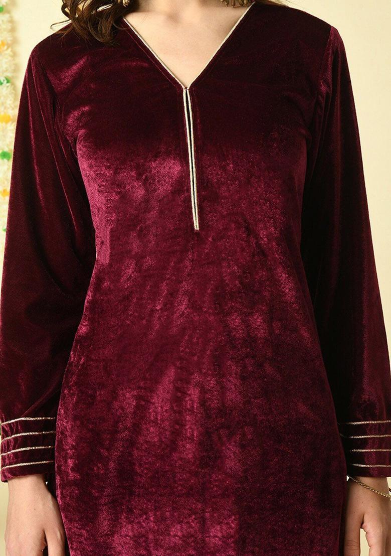 Magenta Solid Velvet Kurta Set - Indya