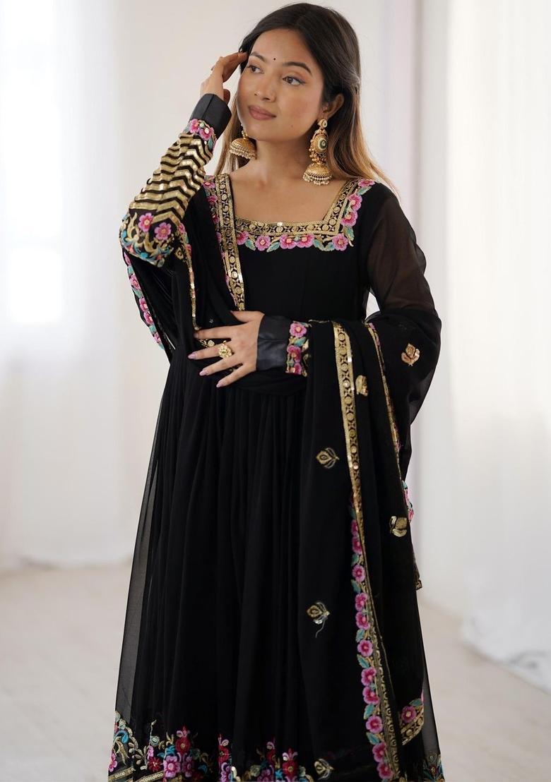 Black Embroidered Georgette Kurta Set - Indya