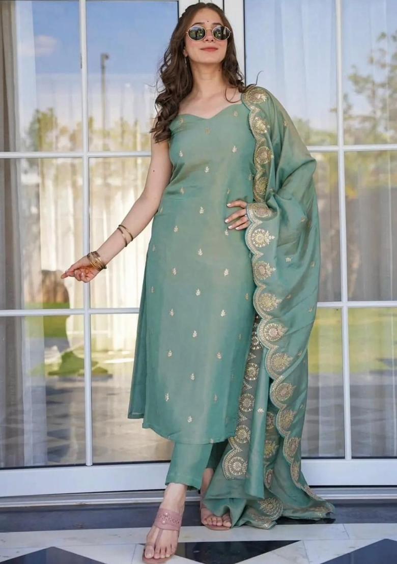 Green Woven Design Silk Kurta Set - Indya