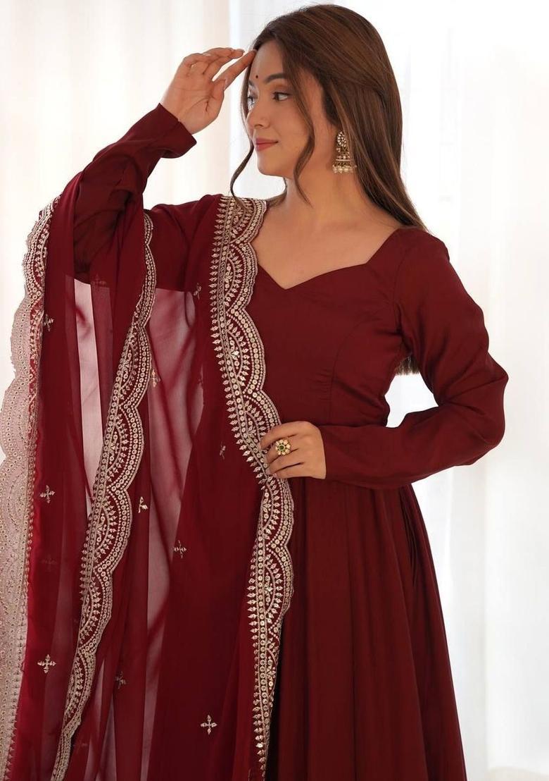 Maroon Solid Silk Kurta Set - Indya