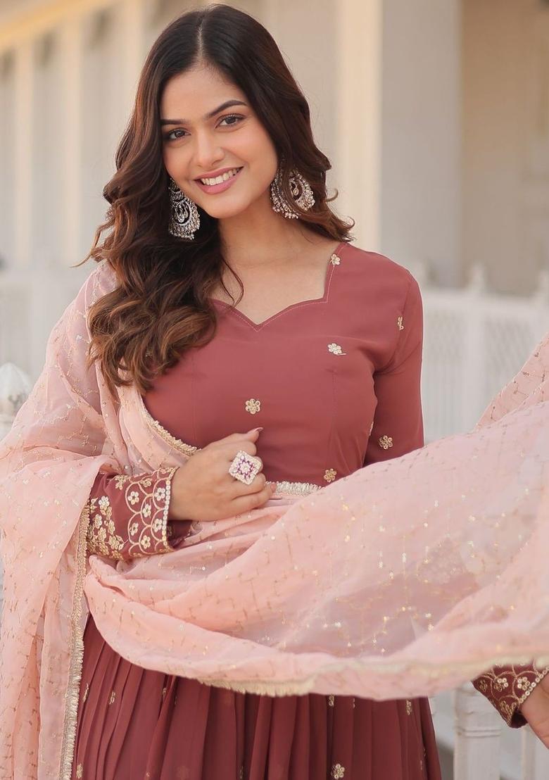 Maroon Embroidered Georgette Kurta Set - Indya