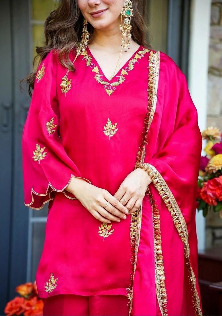 Fuchsia Embroidered Silk Kurta Set - Indya
