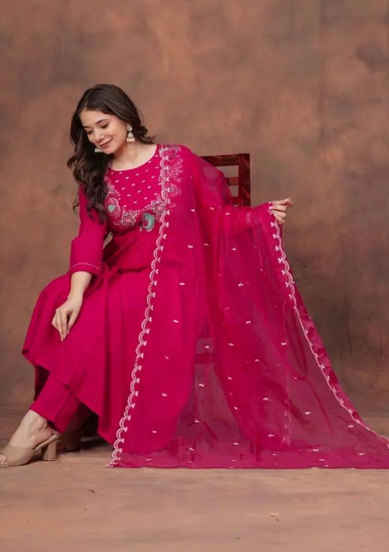 Fuchsia Embroidered Viscose Kurta Set - Indya