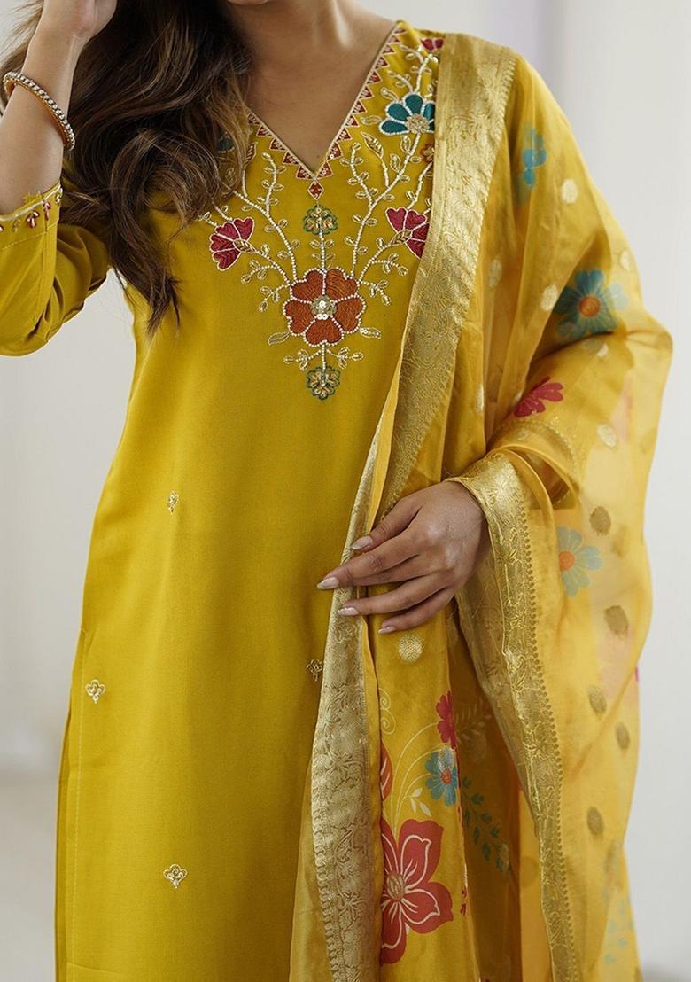 Yellow Embroidered Viscose Kurta Set - Indya