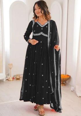 Black Embroidered Georgette Kurta Set