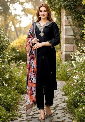 Black Embroidered Silk Kurta Set