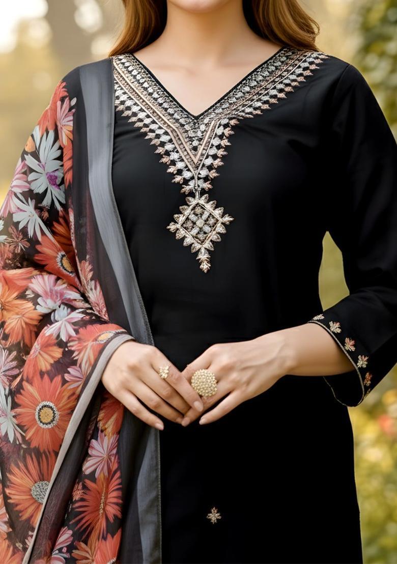 Black Embroidered Silk Kurta Set - Indya