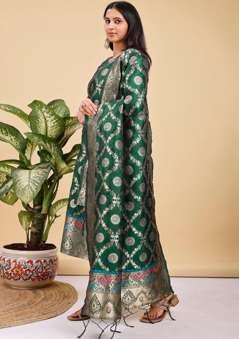 Green Woven Design Silk Kurta Set - Indya