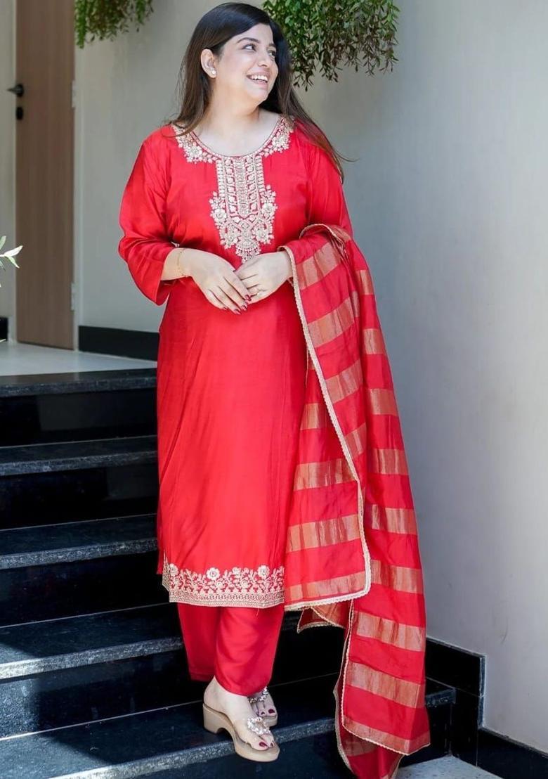 Red Embroidered Georgette Kurta Set - Indya