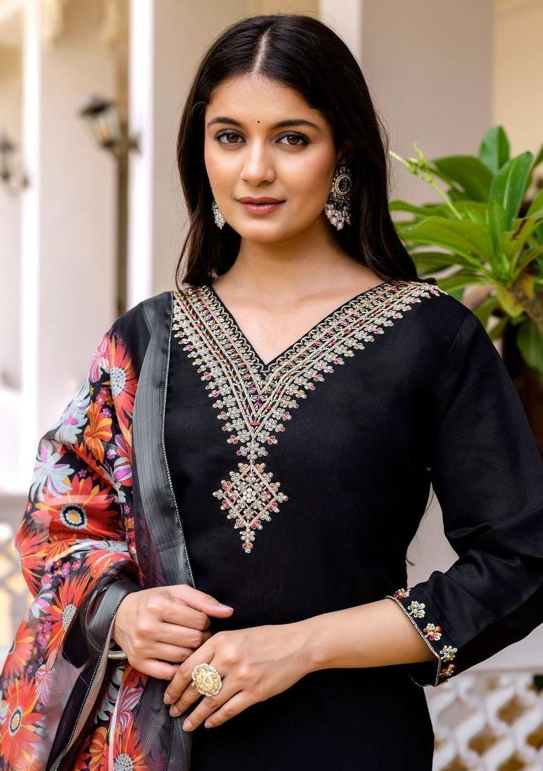 Black Embroidered Silk Kurta Set - Indya