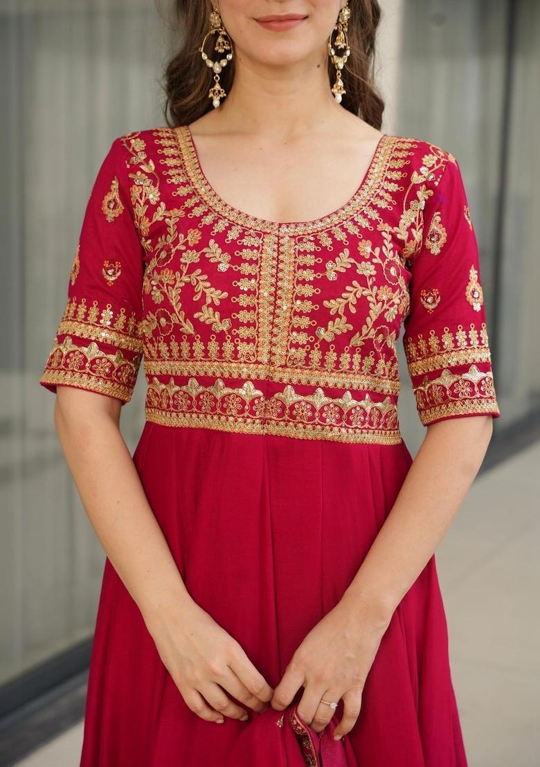 Red Embroidered Georgette Kurta Set - Indya