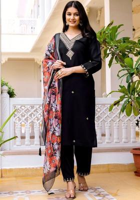 Black Embroidered Viscose Kurta Set