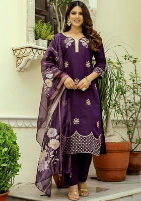 Purple Embroidered Viscose Kurta Set