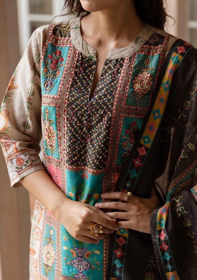 Green Embroidered Tissue Kurta Set - Indya