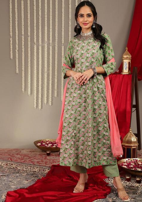 Green Printed Cotton Kurta Set — view on Indya