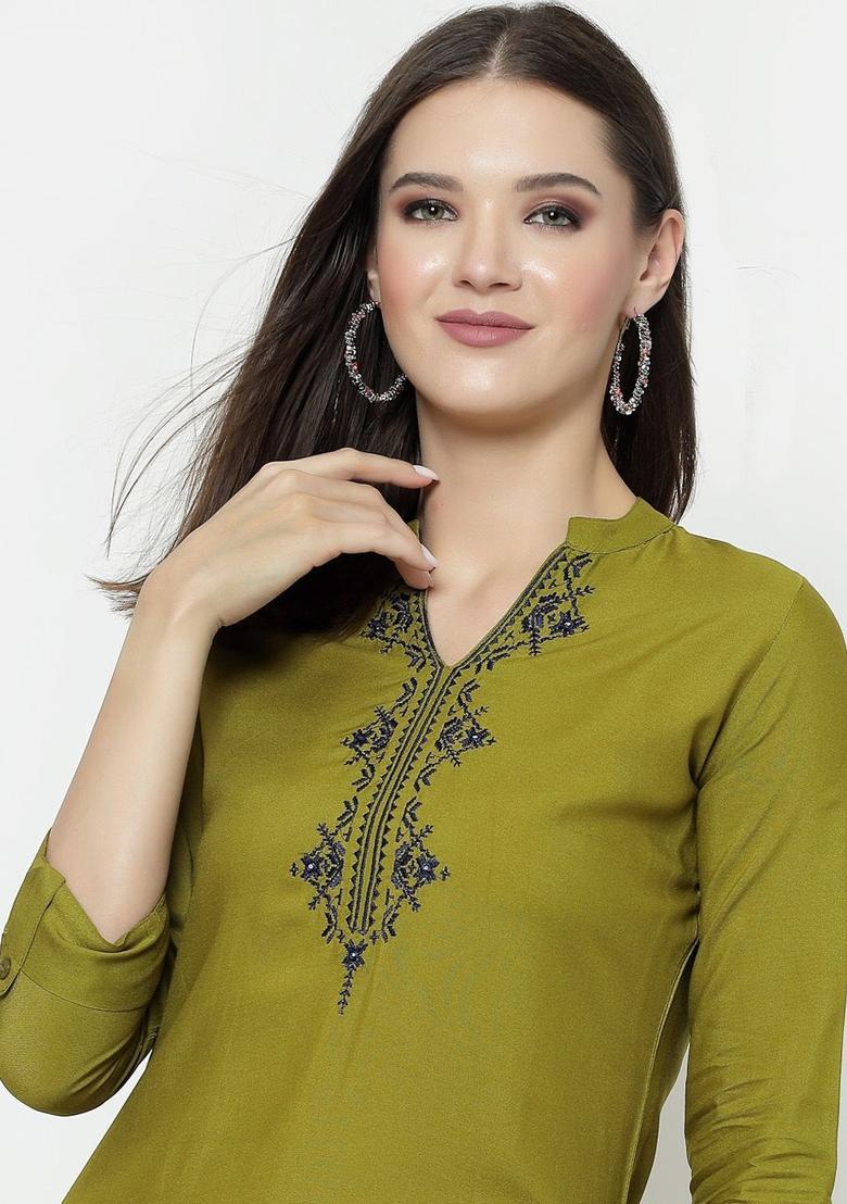 Green Yoke Design Viscose Kurta Set - Indya