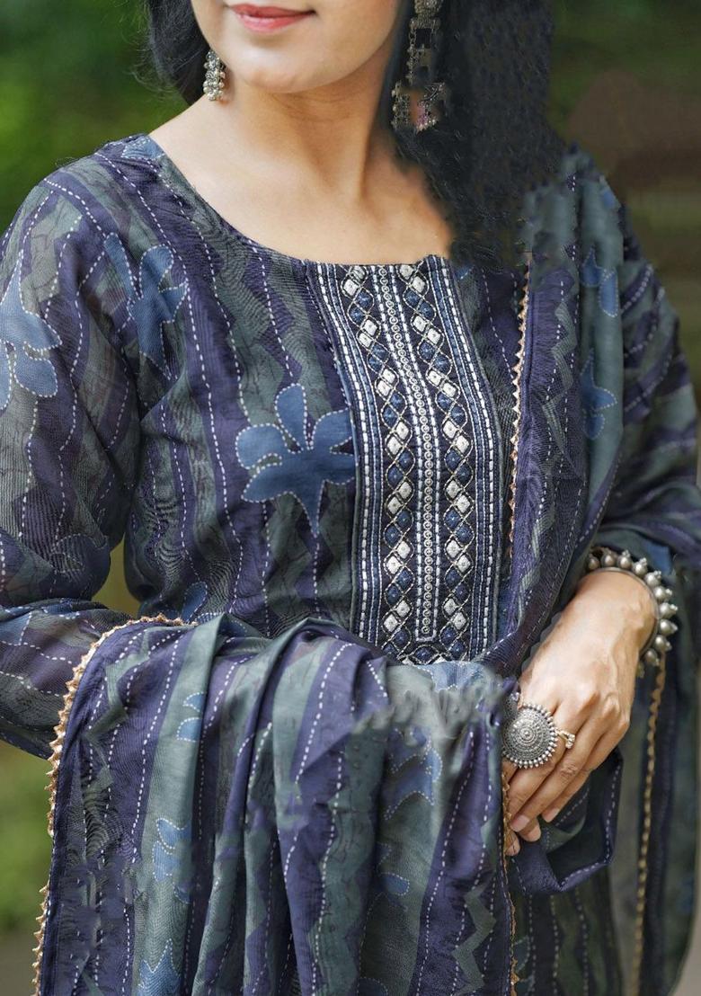 Blue Embroidered Viscose Kurta Set - Indya