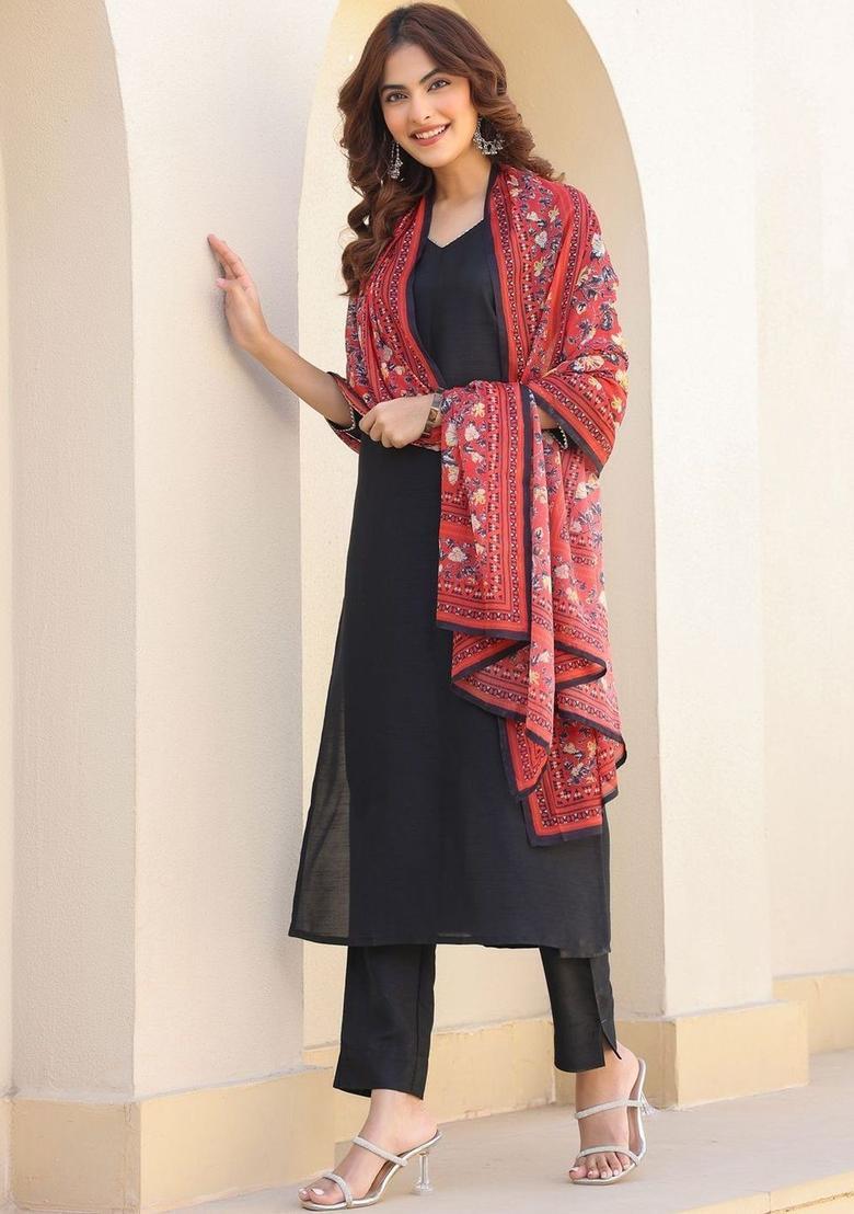 Black Solid Silk Kurta Set - Indya