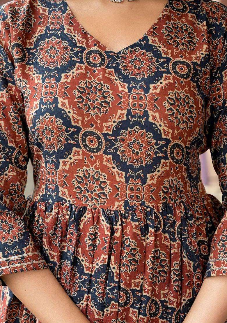 Maroon Printed Viscose Kurta Set - Indya