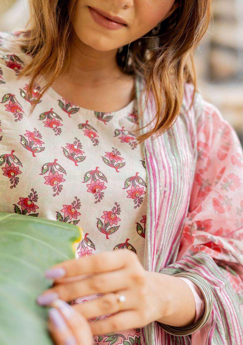 Peach Printed Cotton Kurta Set - Indya