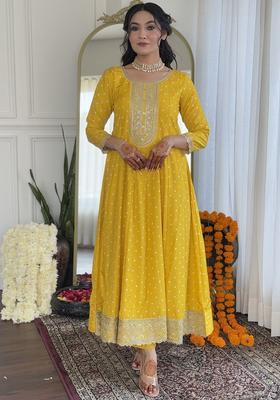Yellow Printed Silk Blend Kurta Set