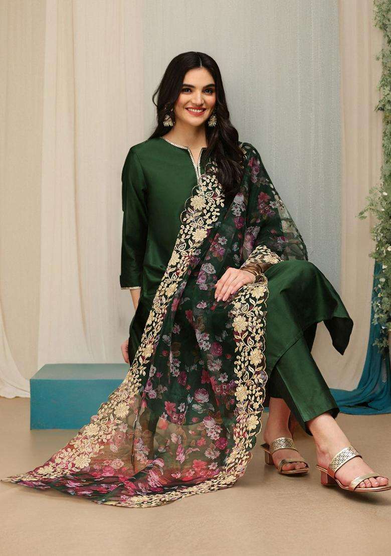 Green Solid Silk Blend Kurta Set - Indya