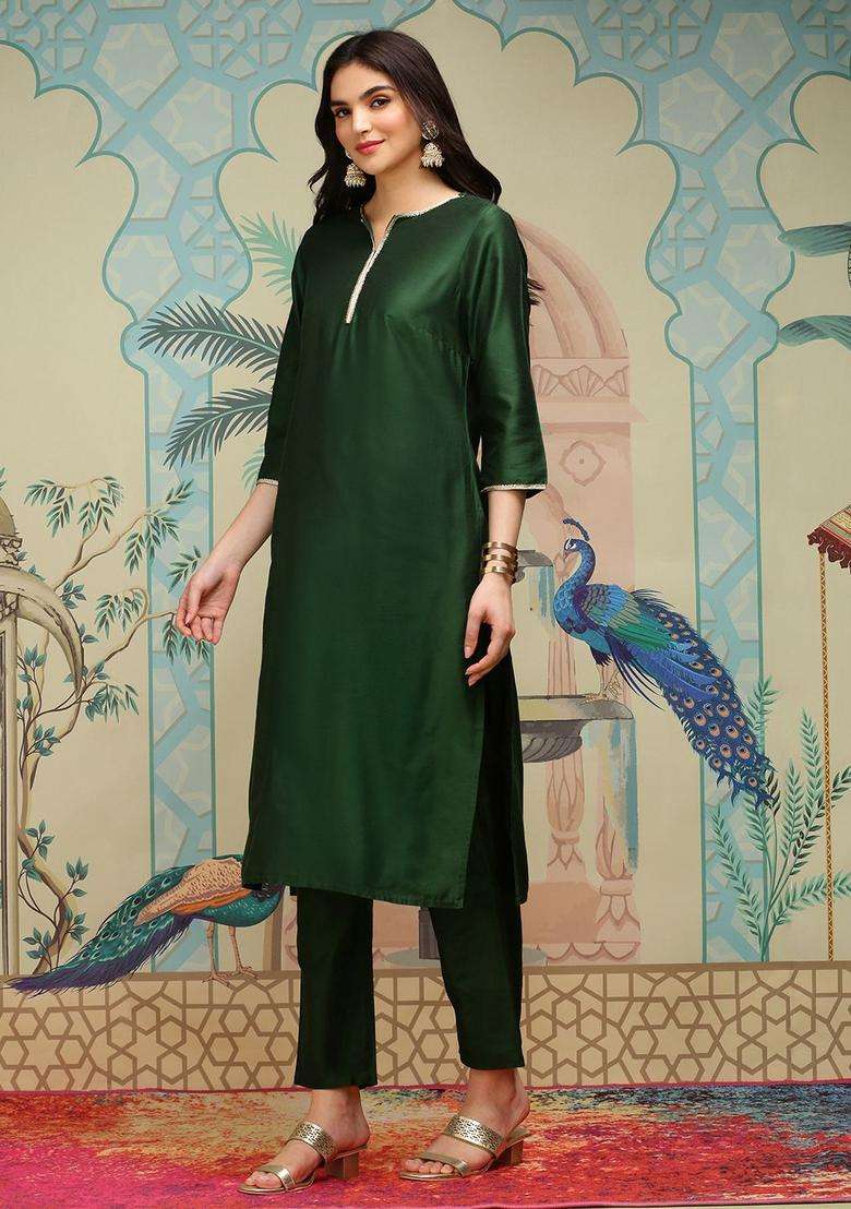Green Solid Silk Blend Kurta Set - Indya