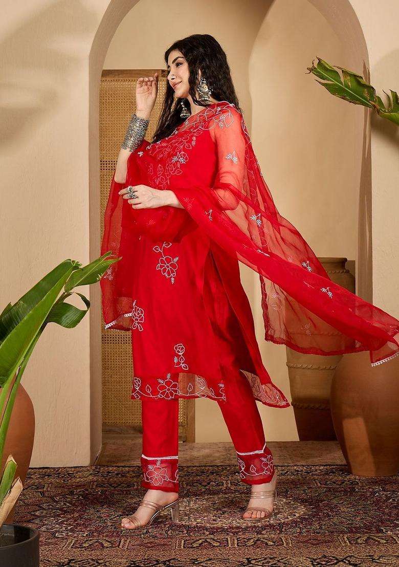 Red Embroidered Organza Kurta Set - Indya