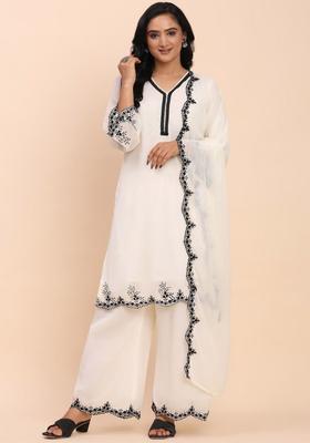 Cream Embroidered Georgette Kurta Set