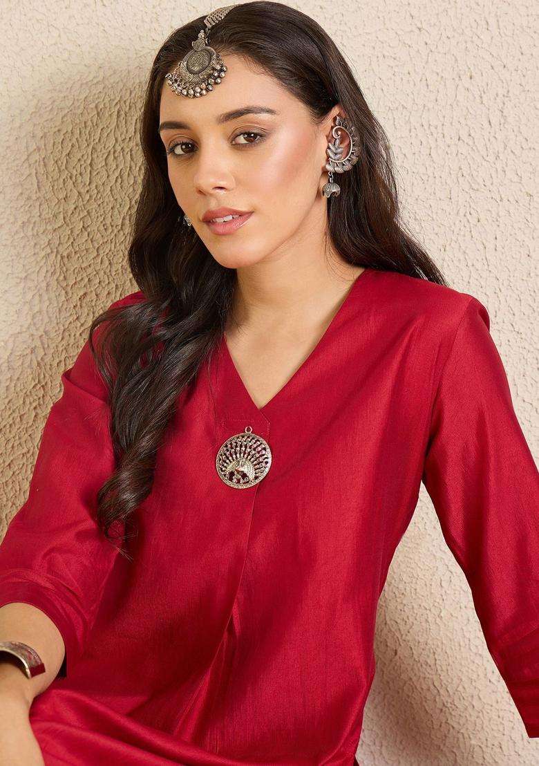 Red Solid Liva Kurta Set - Indya