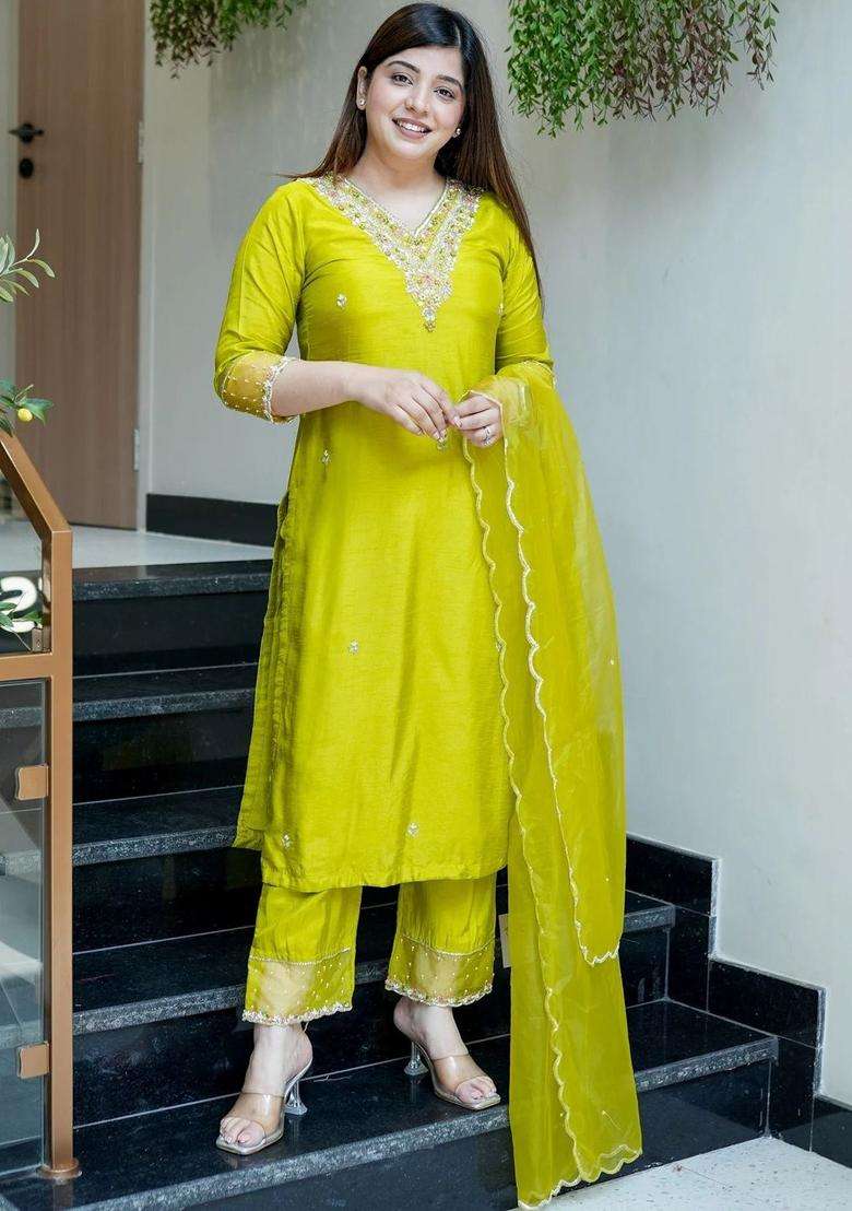 Mustard Embroidered Chanderi Kurta Set - Indya