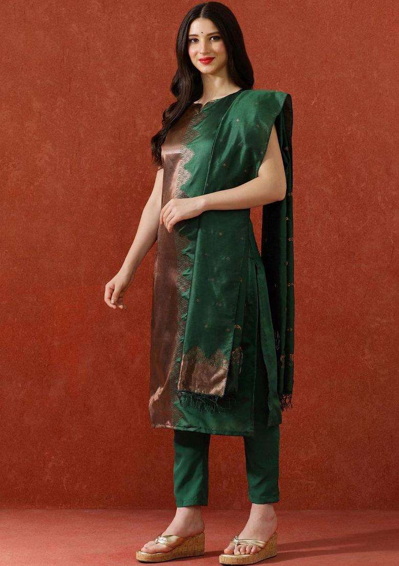 Green Woven Design Silk Blend Kurta Set - Indya