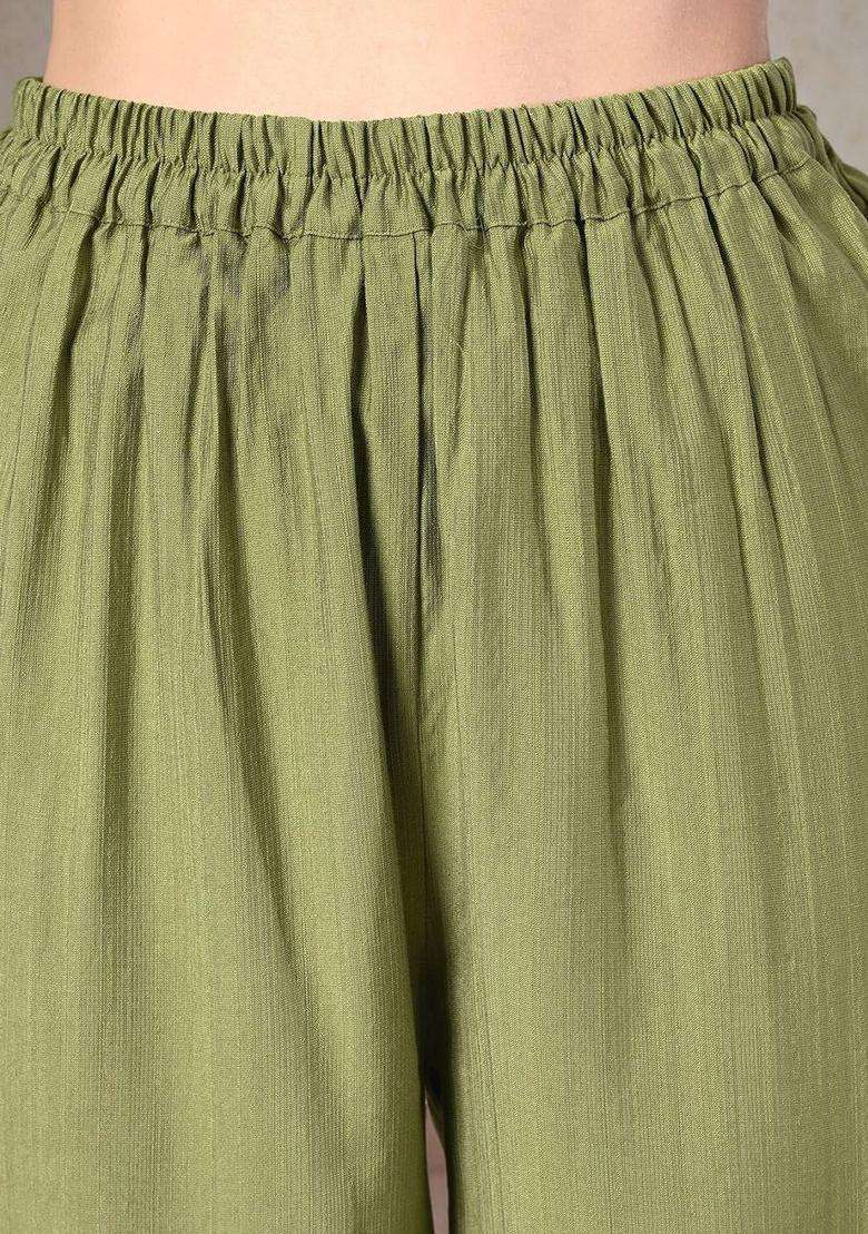 Green Solid Silk Blend Kurta Set - Indya
