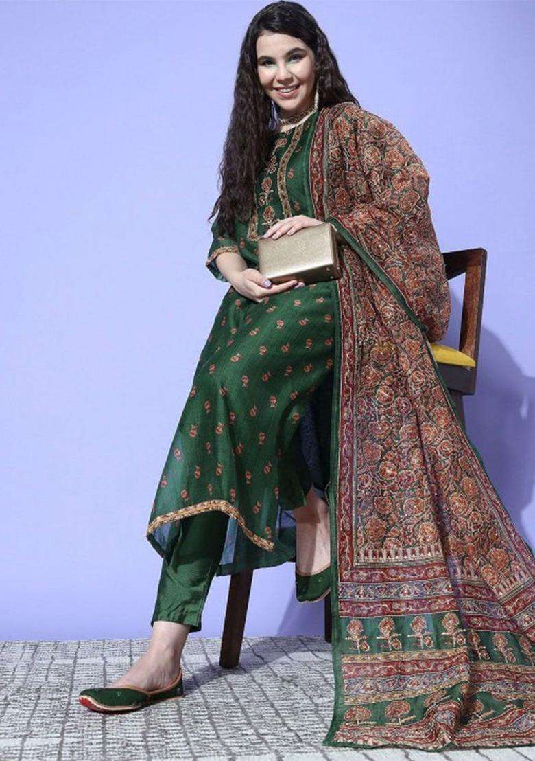 Green Printed Silk Blend Kurta Set - Indya