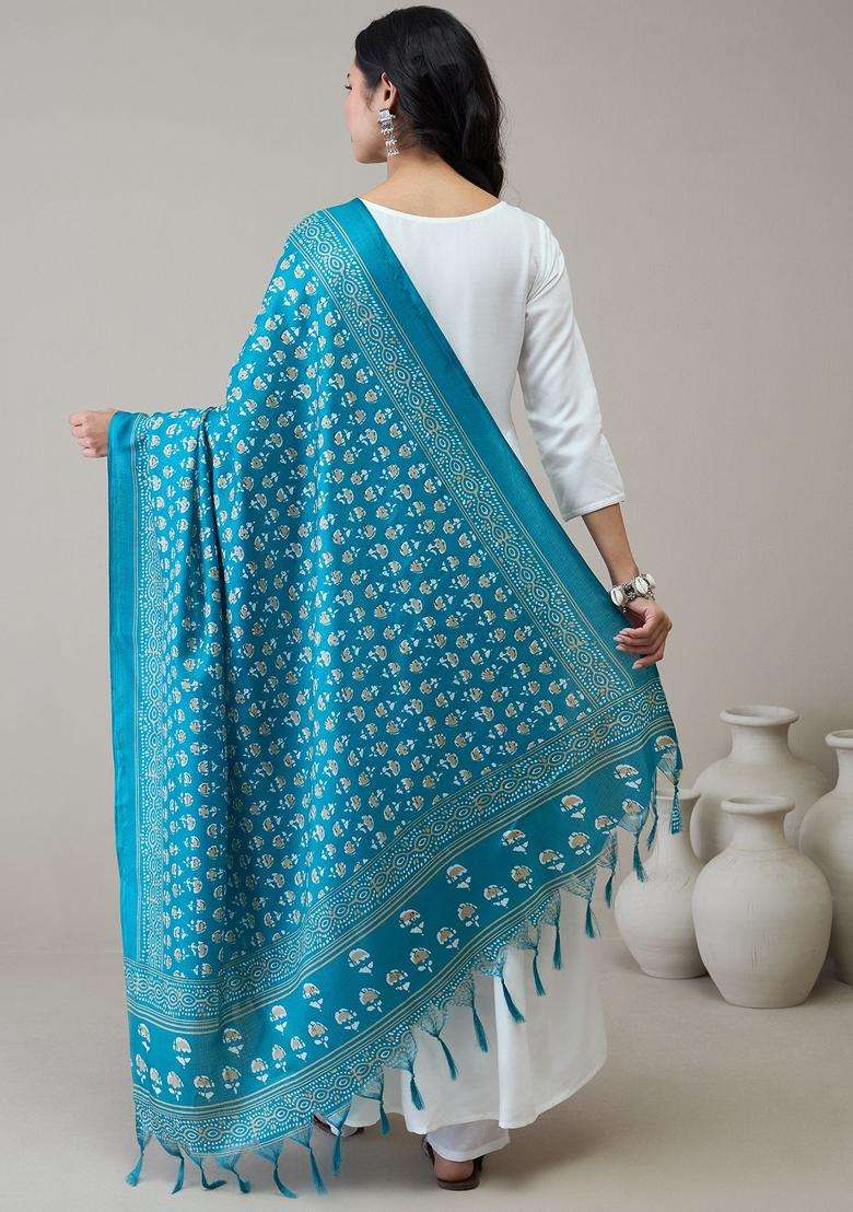 White Solid Viscose Kurta Set - Indya