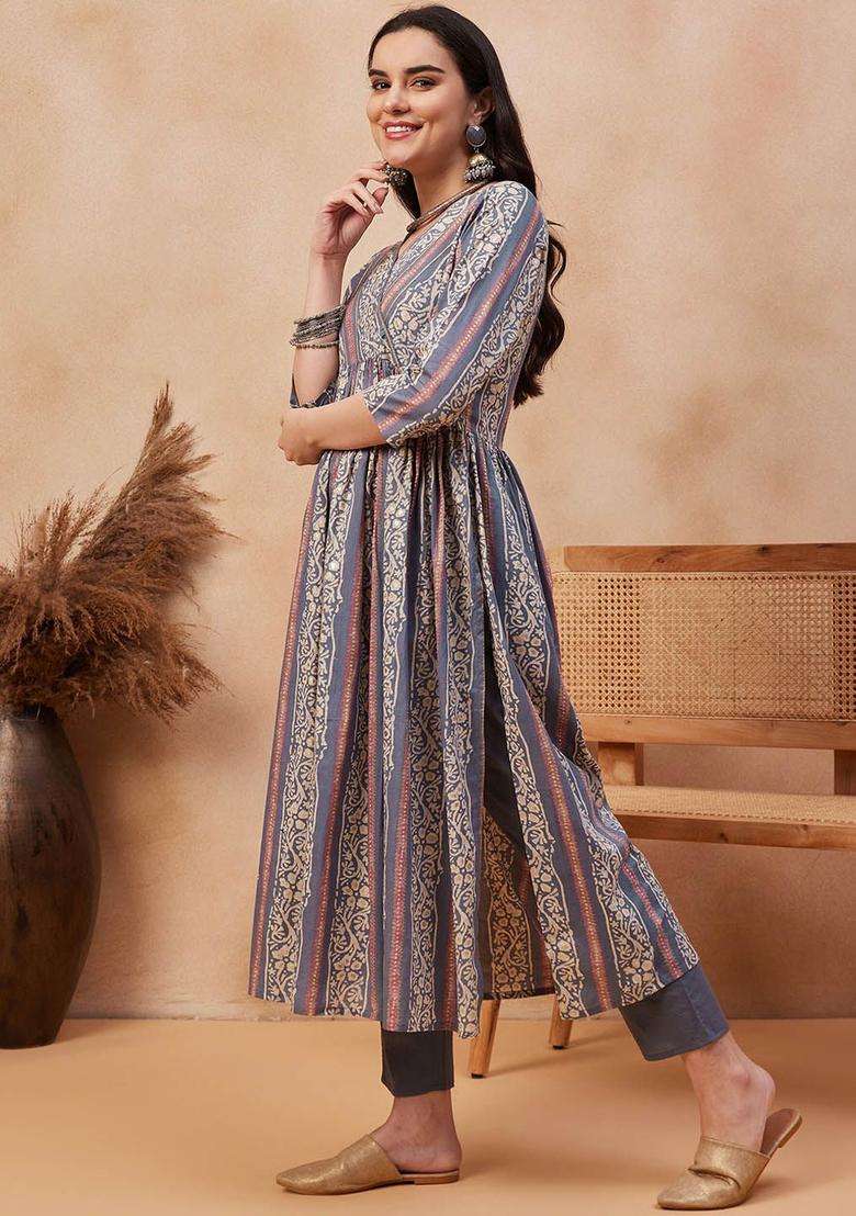 Grey Printed Silk Blend Kurta Set - Indya