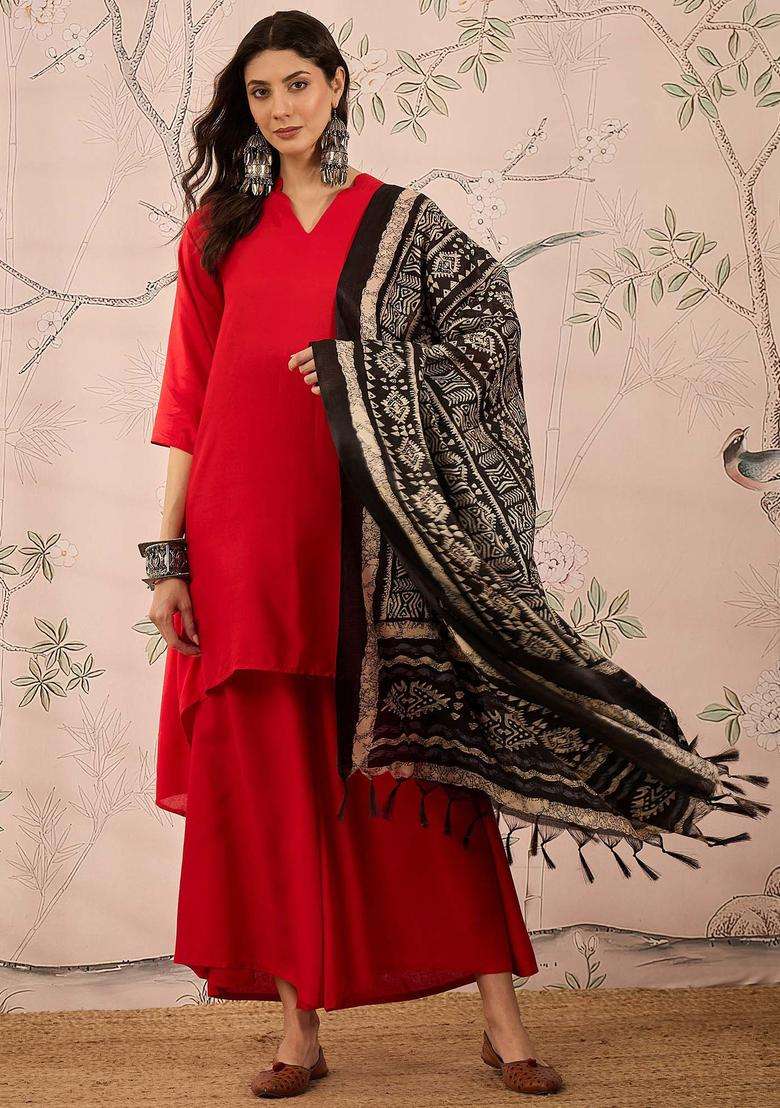 Red Solid Viscose Kurta Set - Indya