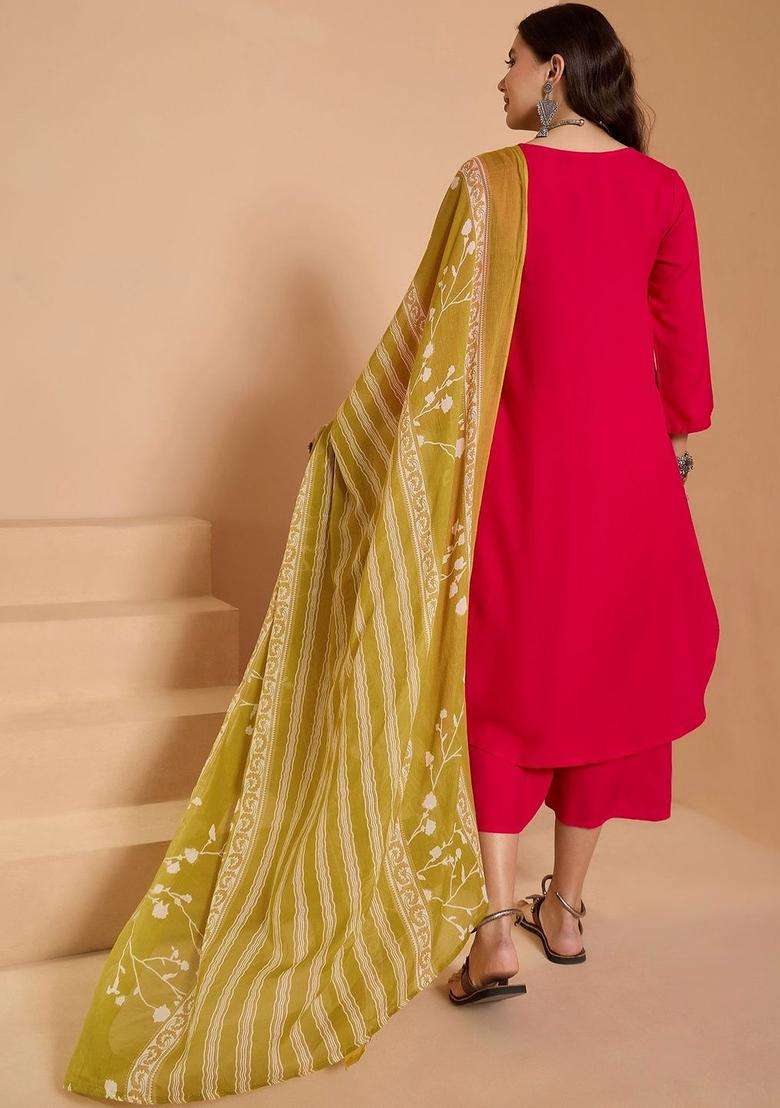 Red Solid Viscose Kurta Set - Indya