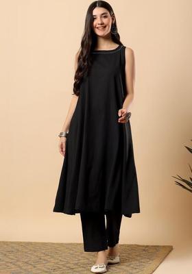 Black Solid Blended Kurta Set