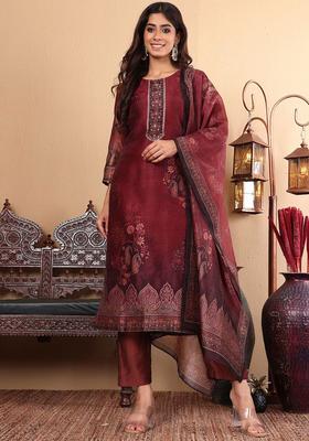 Maroon Printed Silk Blend Kurta Set
