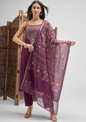 Purple Embroidered Polyester Kurta Set