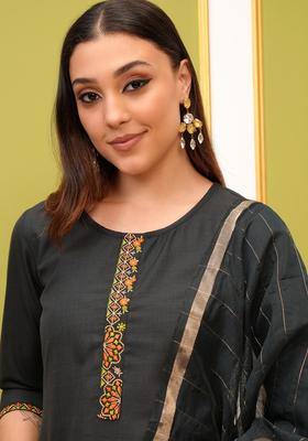 Green Embroidered Polyester Kurta Set