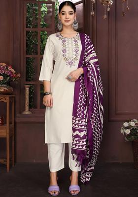 White Yoke Design Cotton Kurta Set