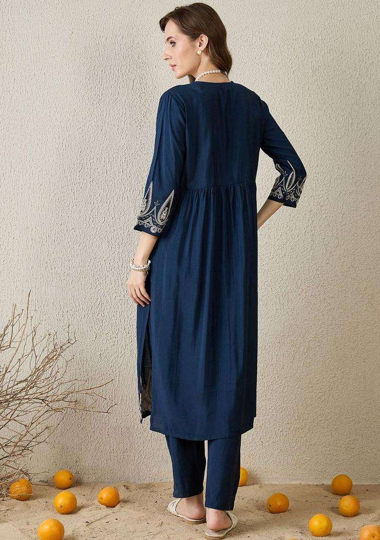 Navy Blue Embroidered Silk Blend Kurta Set - Indya